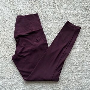Athleta Salutation Stash HR 7/8 Leggings